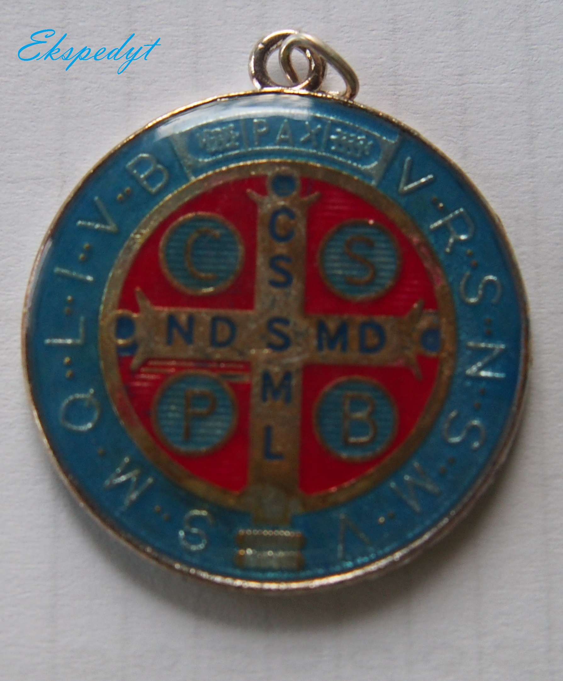 Medalik św. Benedykta - niebieski - 3 cm